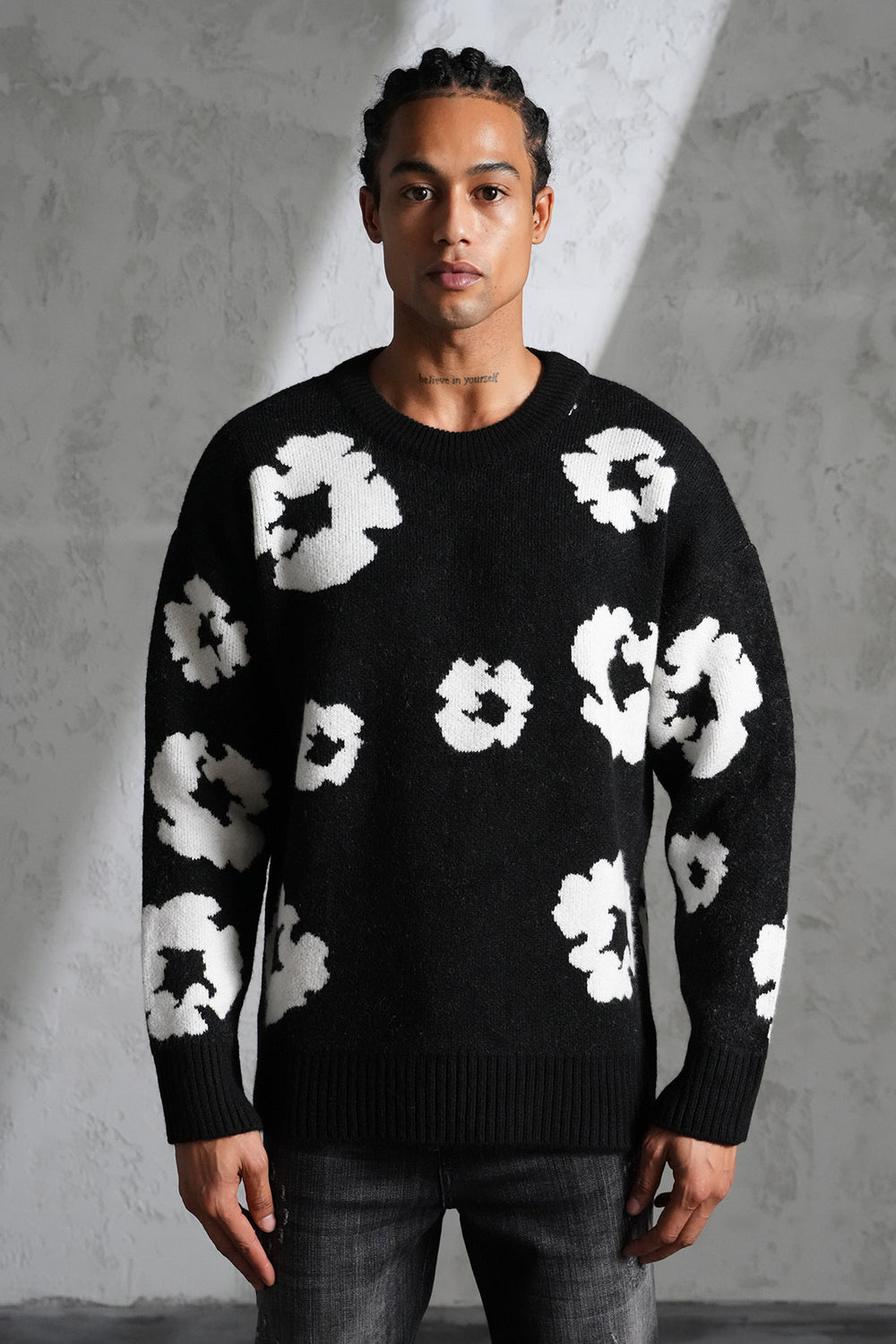 Pull Fleurs Noir